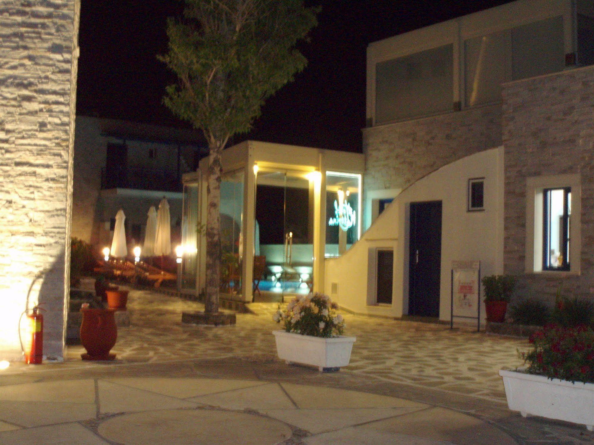 Katerina Hotel Ágios Prokópios Extérieur photo